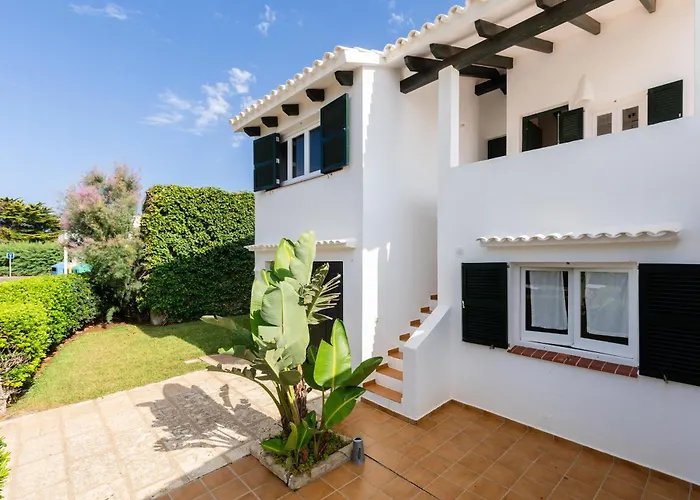 Esther Vistas Al Mar Menorca